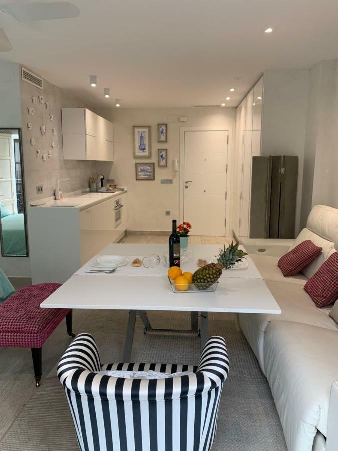 Cathedral Studio, Luxury Studio In Cathedral Area, Parking Optional Sevilla Exterior foto